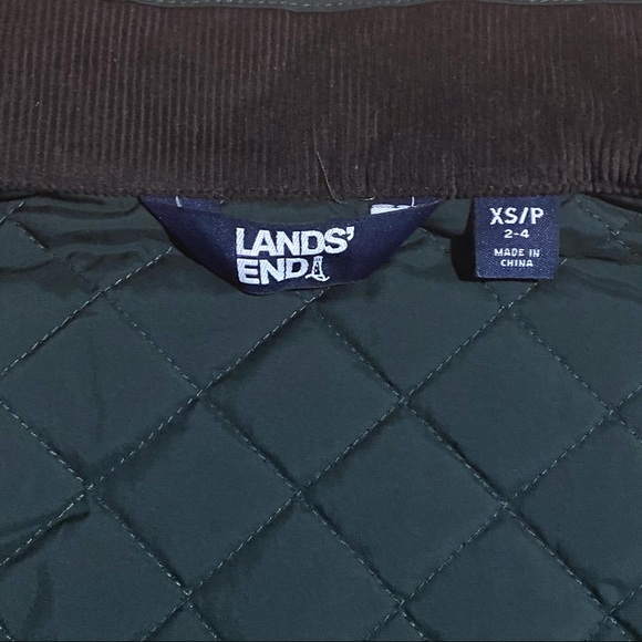 Lands’ End Insulated Petite Women’s Vest - Picture 4 of 11